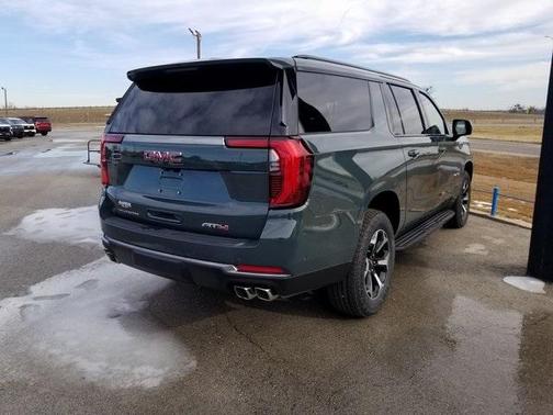 2026 GMC Yukon XL AT4