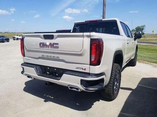 Dune 2026 GMC Sierra 1500 AT4