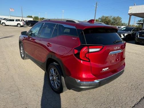 2023 GMC Terrain SLT