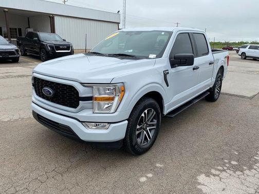 White Metallic 2022 Ford F-150 XL
