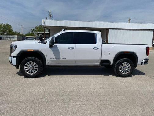 White Frost Tri-Coat 2024 GMC Sierra 2500 Denali Ultimate