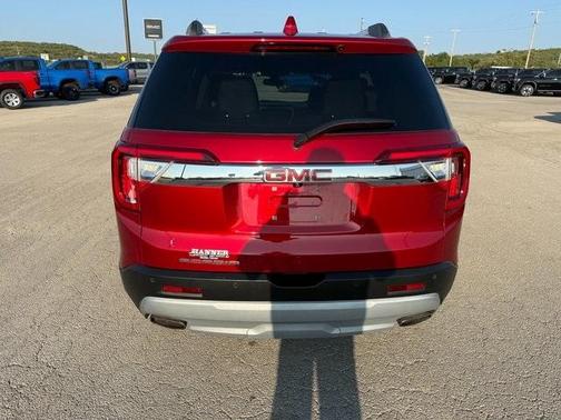 2021 GMC Acadia SLT