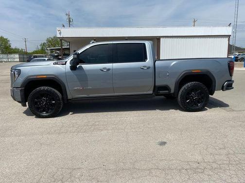 Sterling 2024 GMC Sierra 2500 AT4