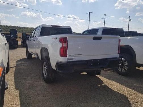 2026 Chevrolet Silverado 3500 WT