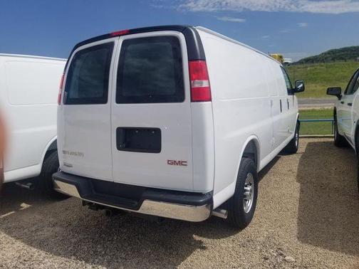 Summit White 2026 GMC Savana 3500 Work Van