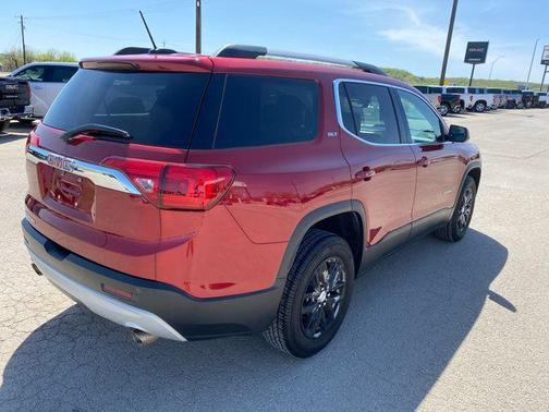 2019 GMC Acadia SLT-1