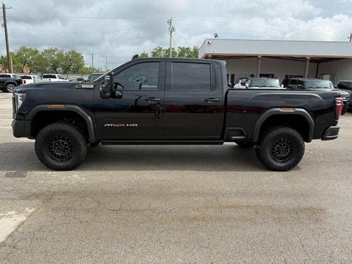 2025 GMC Sierra 2500 AT4X