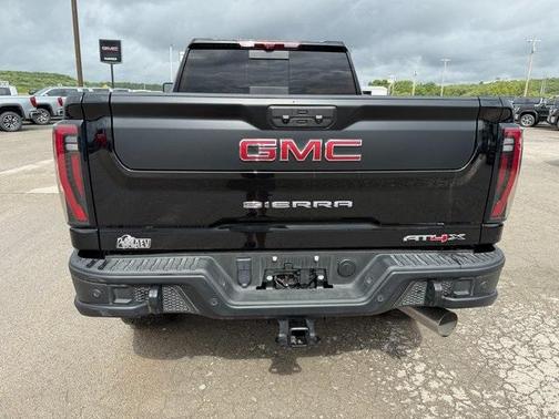 2025 GMC Sierra 2500 AT4X
