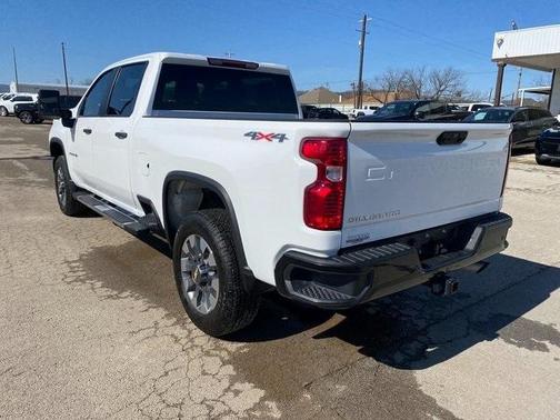 2024 Chevrolet Silverado 2500 Custom