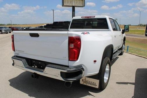 2025 Chevrolet Silverado 3500 LT