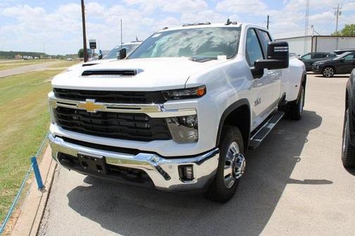 2025 Chevrolet Silverado 3500 LT