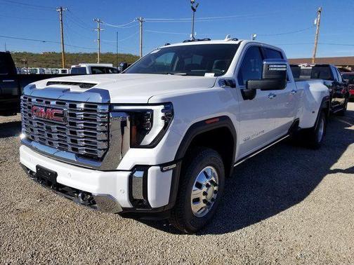 2026 GMC Sierra 3500 Denali