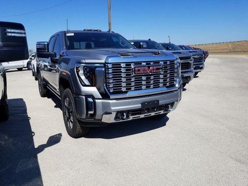 2026 GMC Sierra 2500 Denali