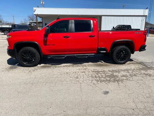 2025 Chevrolet Silverado 2500 Custom