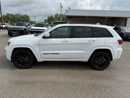 2018 Jeep Grand Cherokee Altitude