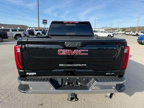 2024 GMC Sierra 2500 SLT