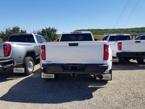 Summit White 2026 Chevrolet Silverado 3500 WT
