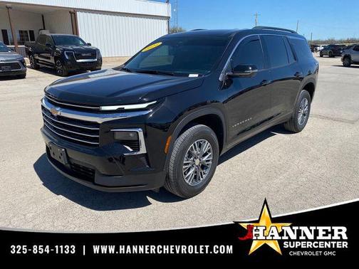 2024 Chevrolet Traverse LT