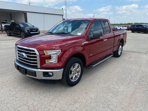 Ruby Red Metallic 2016 Ford F-150 XLT
