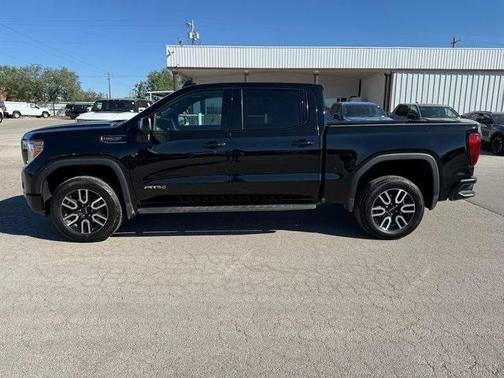 2022 GMC Sierra 1500 Limited AT4