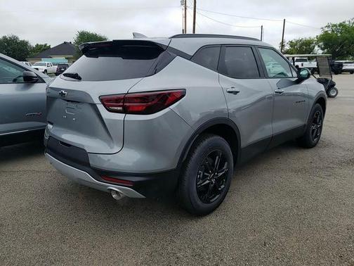 Sterling Gray Metallic 2026 Chevrolet Blazer LT