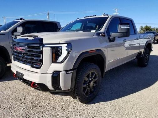 2026 GMC Sierra 2500 AT4