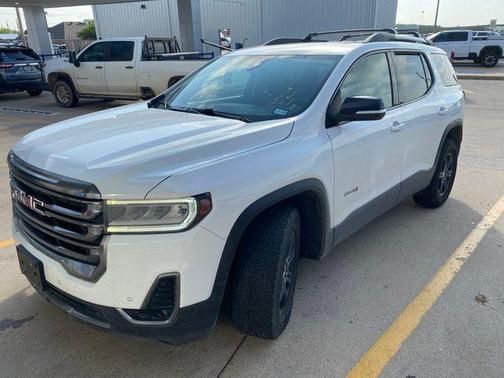 Summit White 2021 GMC Acadia AT4