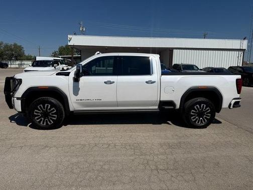 2024 GMC Sierra 2500 Denali Ultimate