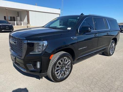 2023 GMC Yukon XL Denali Ultimate
