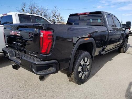 2026 GMC Sierra 3500 Denali