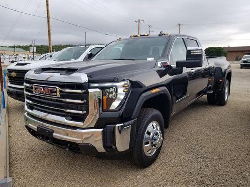 Onyx Black 2026 GMC Sierra 3500 SLT