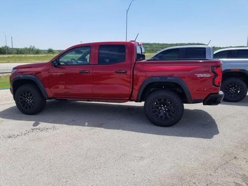 Radiant Red 2026 Chevrolet Colorado Trail Boss