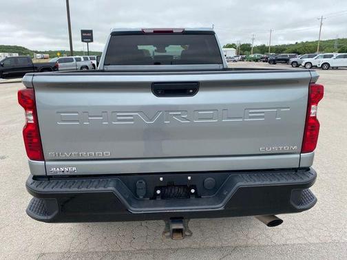 Sterling Gray Metallic 2024 Chevrolet Silverado 2500 Custom