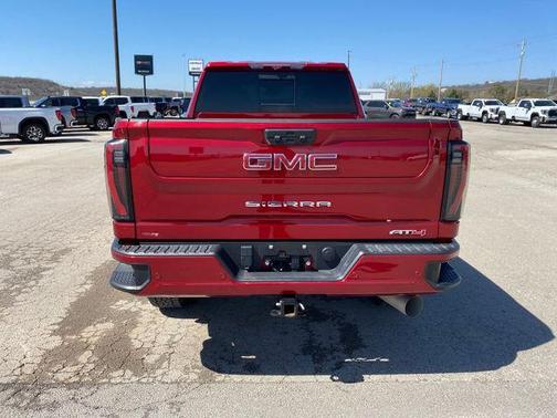 2024 GMC Sierra 2500 AT4