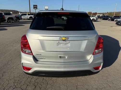 2022 Chevrolet Trax LS