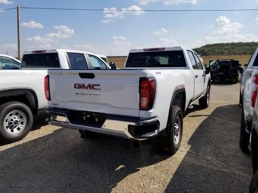 2026 GMC Sierra 3500 Pro