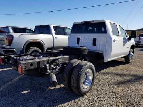 2026 Chevrolet Silverado 3500 LT