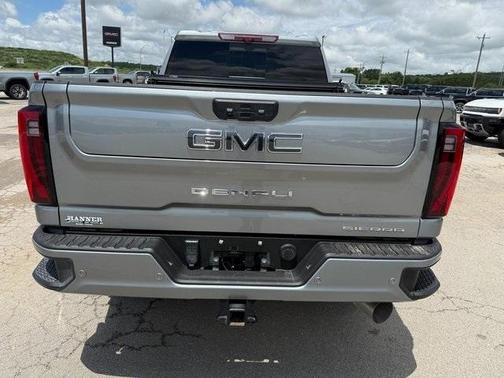 2024 GMC Sierra 2500 Denali Ultimate
