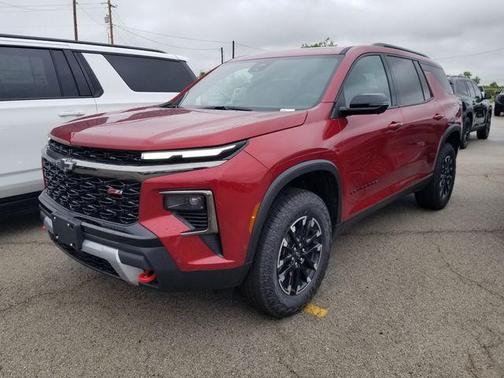 Radiant Red 2026 Chevrolet Traverse Z71