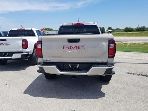 Dune 2026 GMC Canyon AT4