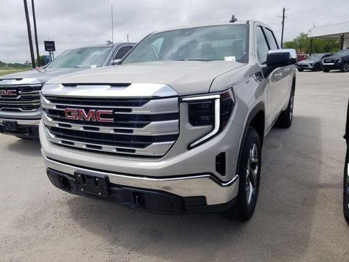 Dune 2026 GMC Sierra 1500 SLE