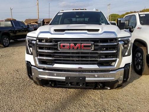 2026 GMC Sierra 3500 SLT