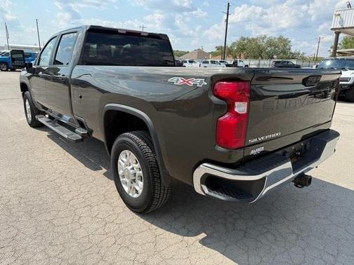 2023 Chevrolet Silverado 3500 LT