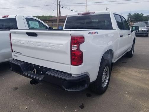 Summit White 2026 Chevrolet Silverado 1500 WT