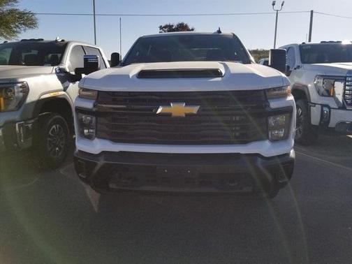 2026 Chevrolet Silverado 2500 WT