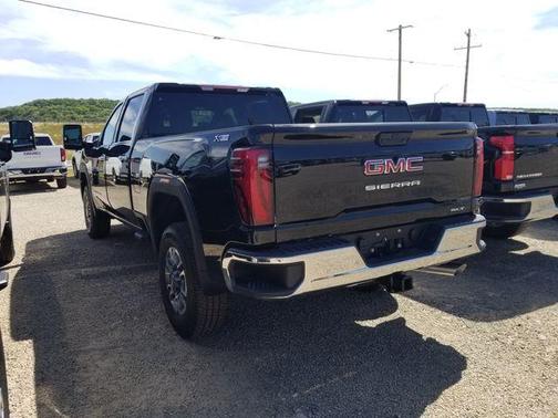 Onyx Black 2026 GMC Sierra 2500 SLT