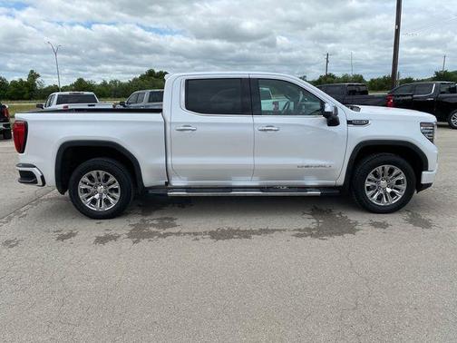 White Frost Tri-Coat 2024 GMC Sierra 1500 Denali