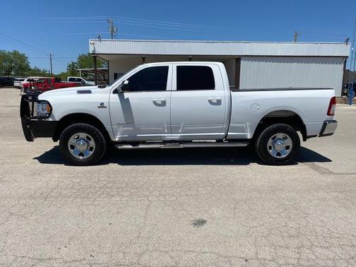 Bright White Clearcoat 2021 RAM 2500 Big Horn