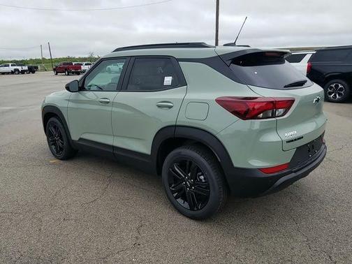Green 2026 Chevrolet Trailblazer LT