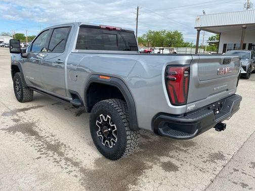 2025 GMC Sierra 2500 AT4X